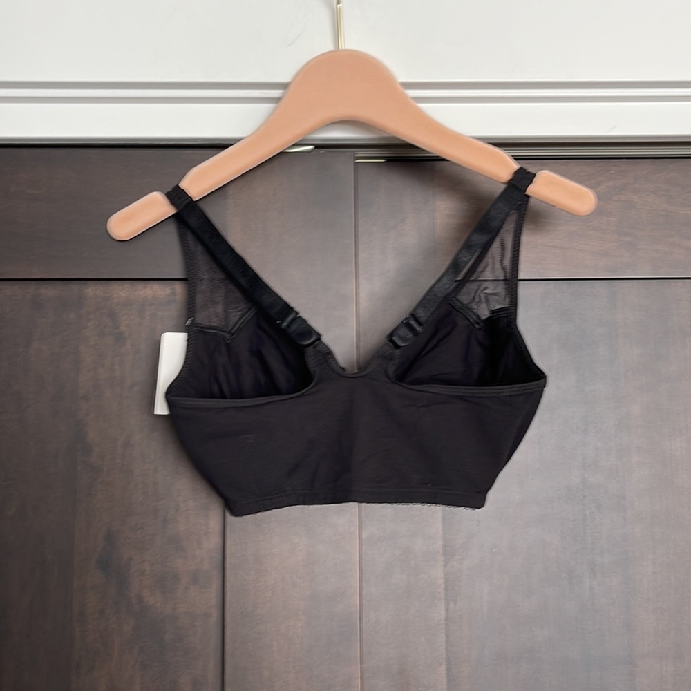 Wacoal Seamless Racerback Underwire Bra in Black Size 32DD - Picture 6 of 7